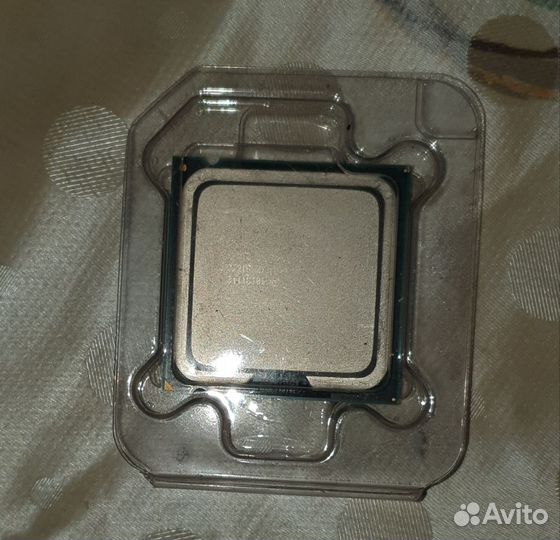Процессор Intel Pentium E5800 3.2 GHz