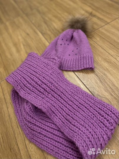 Шапка с шарфом шерстяные