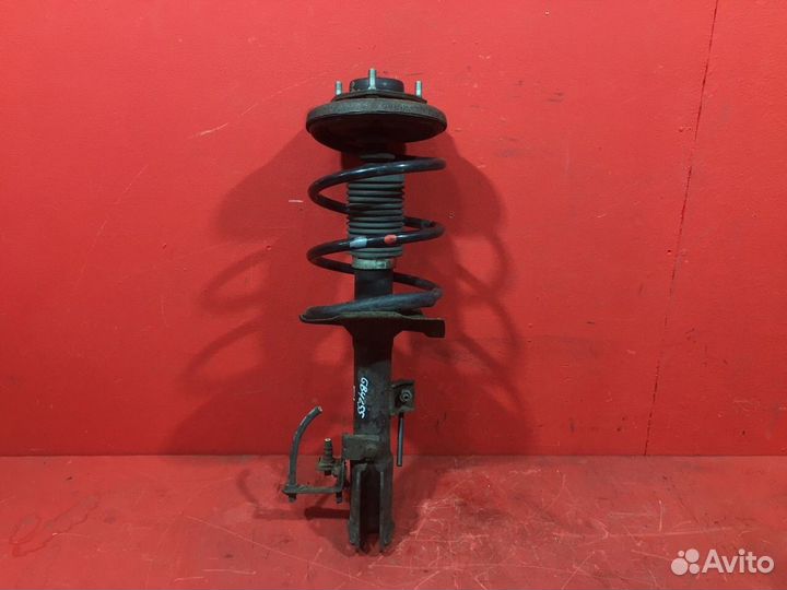 Стойка подвески передняя левая Mitsubishi Asx SUV