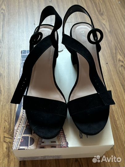 Туфли женские 40 размер