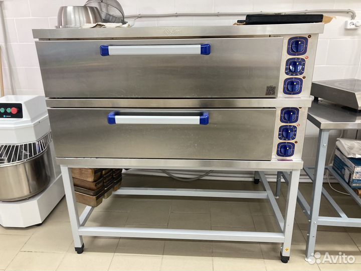 Шкаф пекарский подовый эш-2К