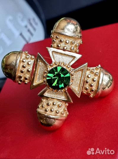 Геральдическая брошь Bebedikt NY