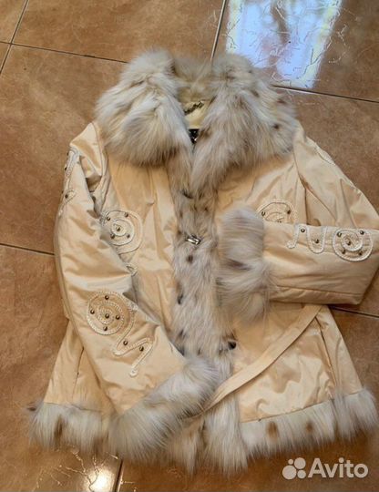 Куртка женская новая