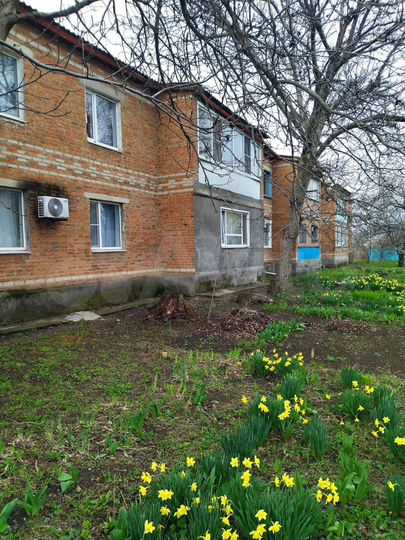 2-к. квартира, 58 м², 1/2 эт.