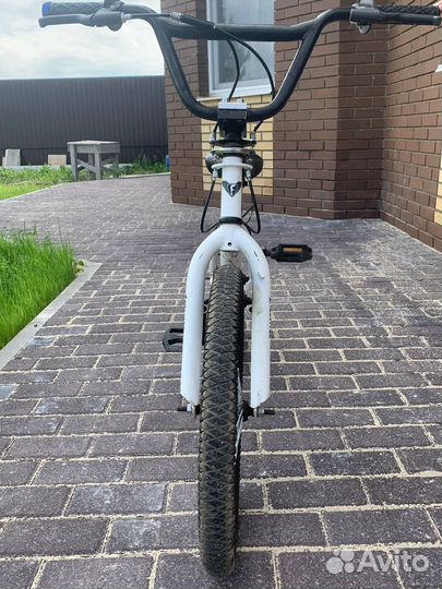 Трюковой велосипед bmx