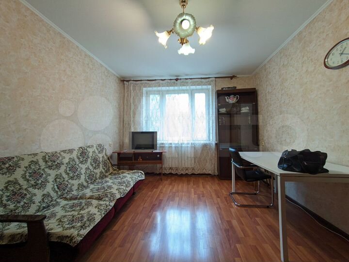 1-к. квартира, 42 м², 3/17 эт.