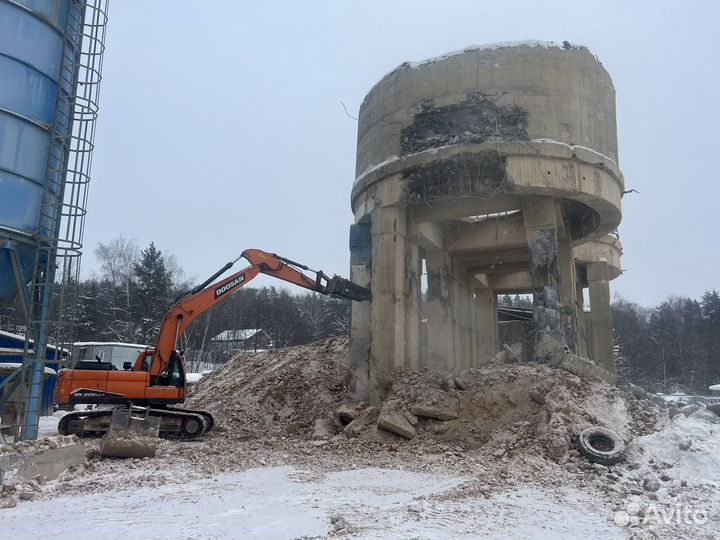 Аренда экскаватора с гидромолотом (бетонолом)