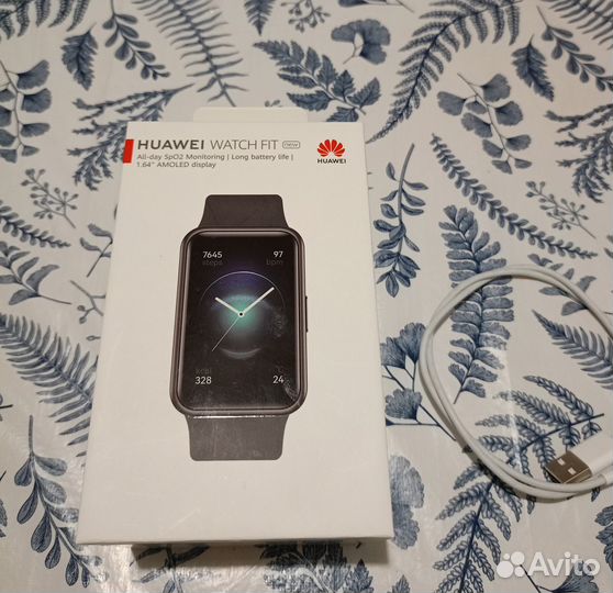 Смарт часы huawei watch fit