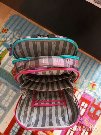 Школьный рюкзак