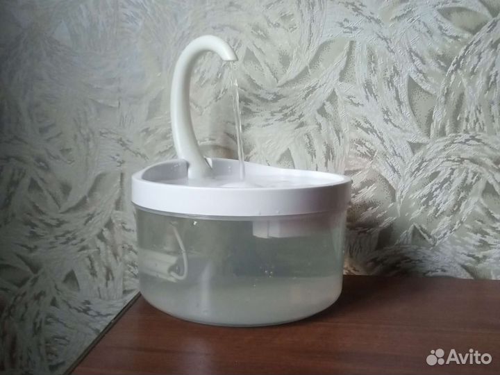 Поилка для кошек