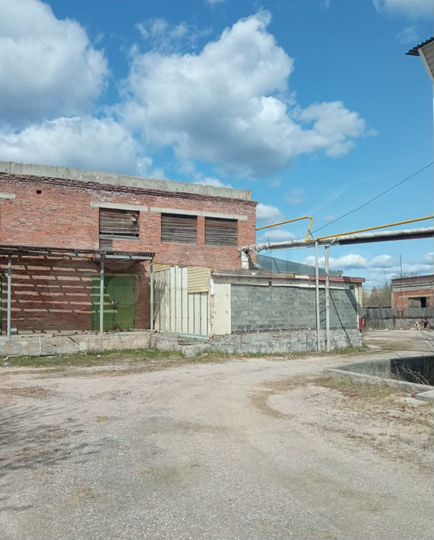 Здание, 350 м²