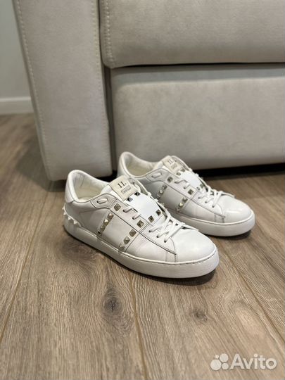 Кроссовки белые Valentino унисекс оригинал 41-42