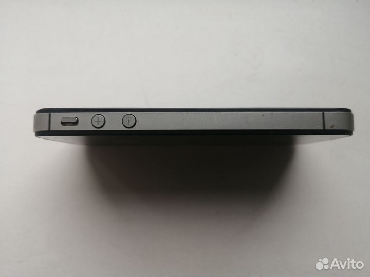 iPhone 4s модель А1387, рабочий, требует разблокир