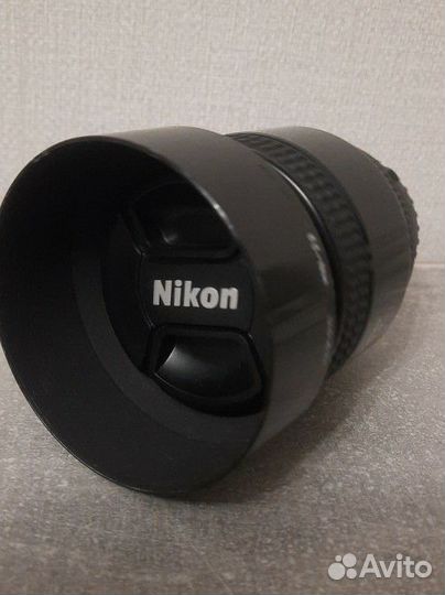 Объектив nikon af nikkor 85 mm 1 :1.8 d