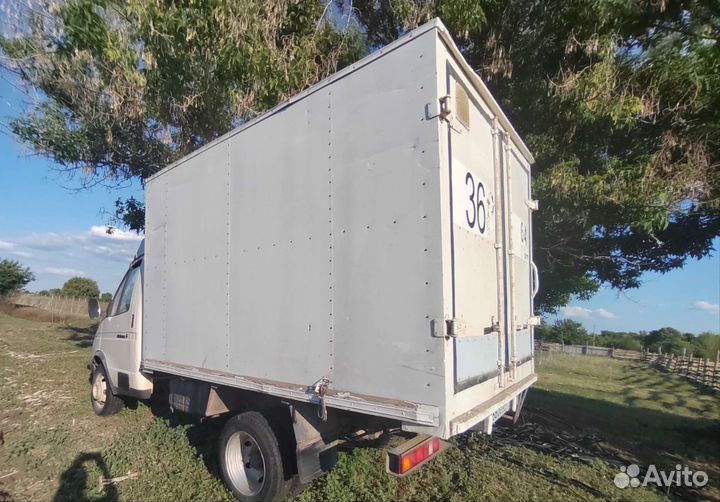 ГАЗ ГАЗель 2747 рефрижератор, 2002