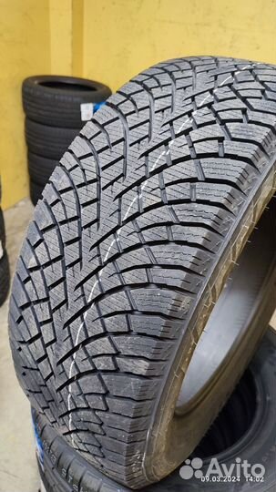 Nokian Tyres Hakkapeliitta R5 225/50 R17 98R