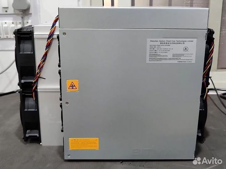 Antminer S19 PRO 110 Th