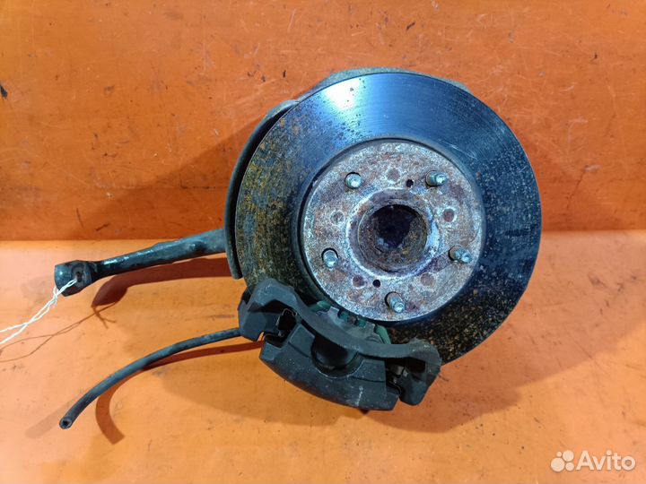 Ступица Toyota Crown JZS171 (Переднее Правое)