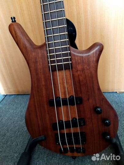 Бас гитара Warwick Thumb BO 4