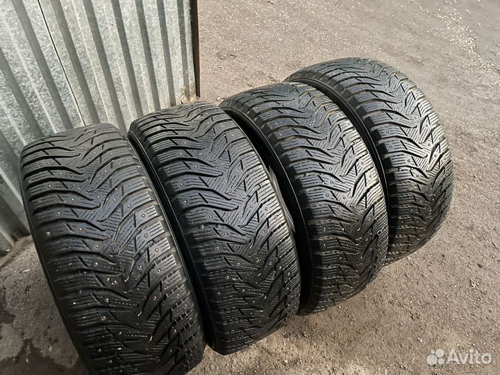 Marshal WinterCraft SUV Ice WS31 235/55 R17