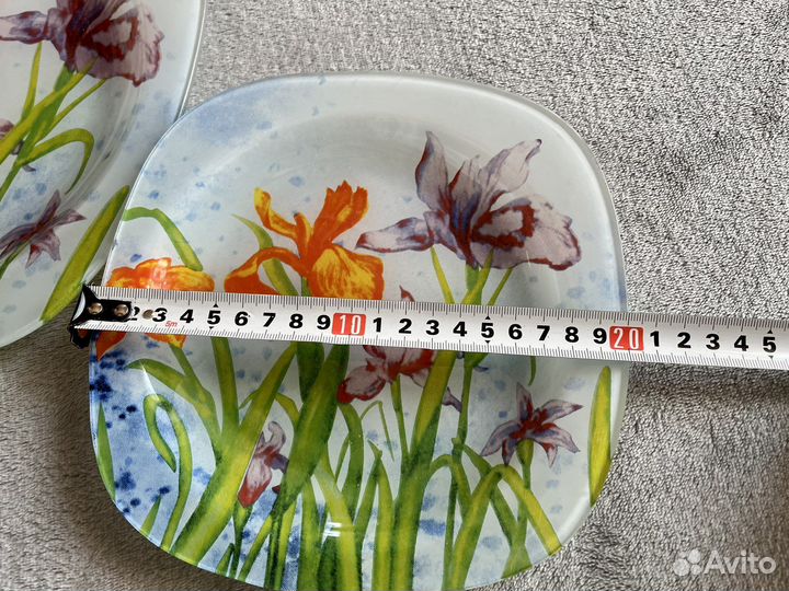 Набор тарелок новый