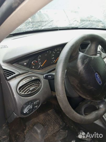 Панель (торпеда) форд фокус 1