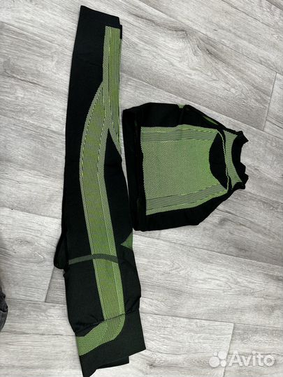 Костюм для фитнеса новый