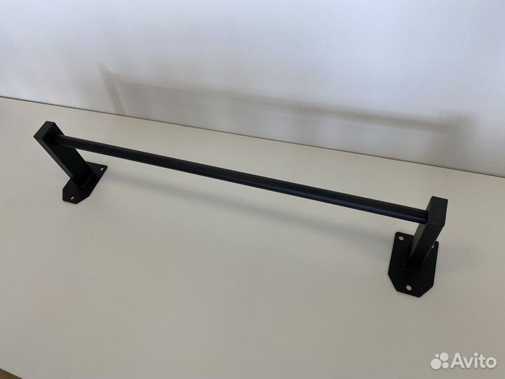 Турник над дверной проем