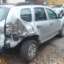 Renault Duster 2.0 MT, 2013, битый, 99 300 км
