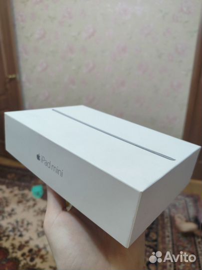 Apple iPad mini 4 Wi-Fi Cell LTE 16Gb