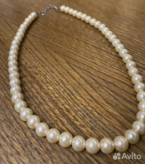 Бусы из искусственного жемчуга
