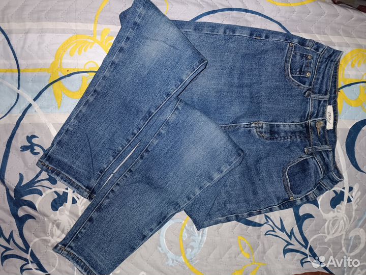 Джинсы