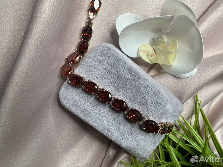 Браслет с гранатом