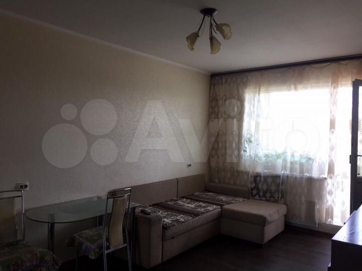 2-к. квартира, 40 м², 3/10 эт.