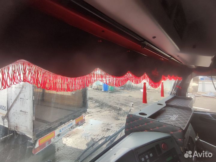 Ламбрекены маз