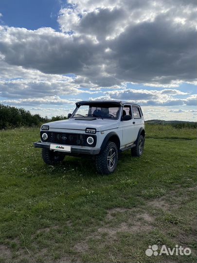 LADA 4x4 (Нива) 1.7 МТ, 2010, 70 490 км