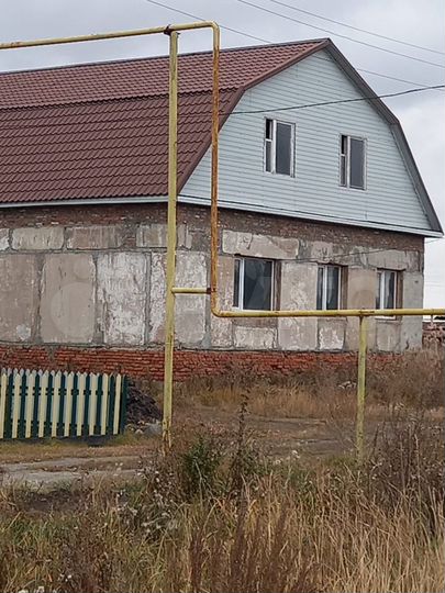 Дом 140 м² на участке 10 сот.