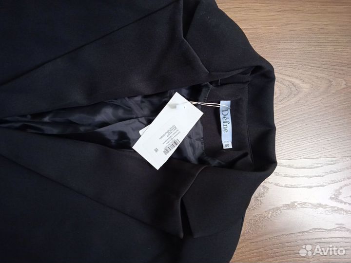 Брючный костюм женский