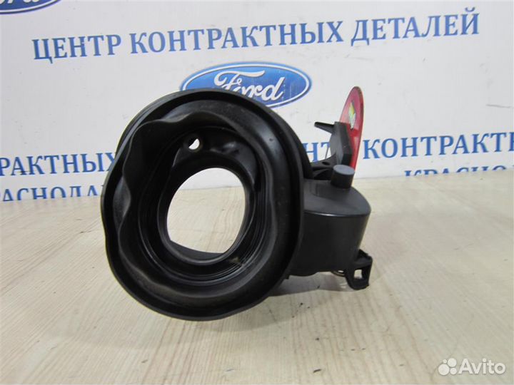 Лючок бензобака Ford Focus 3 2011