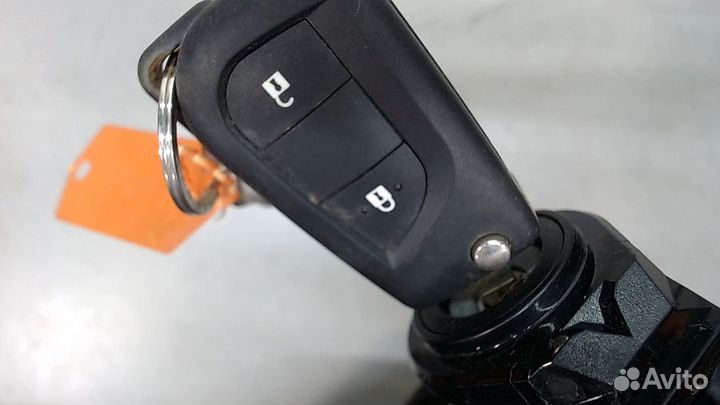 Замок зажигания Peugeot 108, 2016