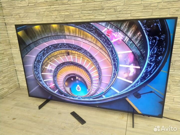 Новый 4K Телевизор Samsung UE50AU8000U