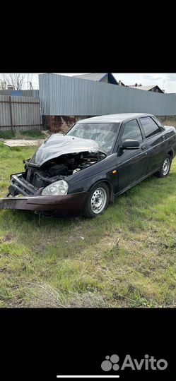 В разборе LADA приора