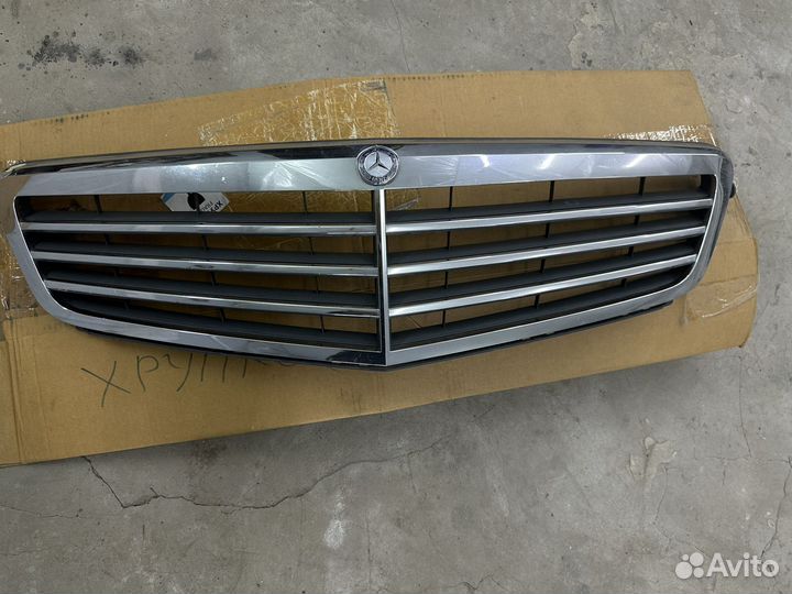 Решетка радиатора MB c204 дорест