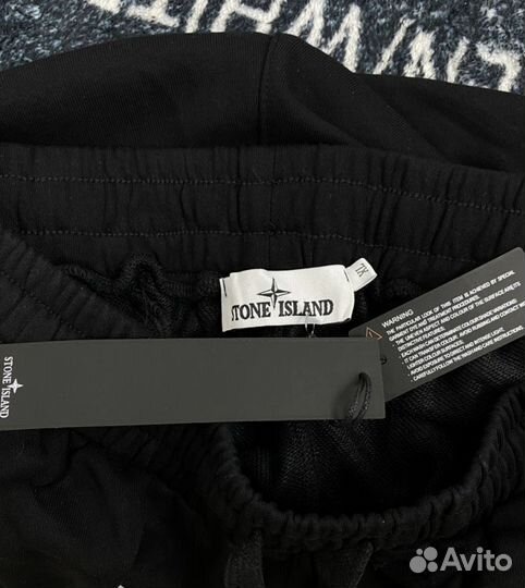 Шорты Stone Island