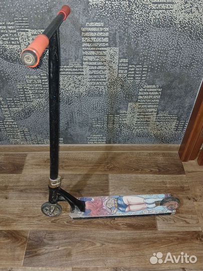 Трюковой самокат