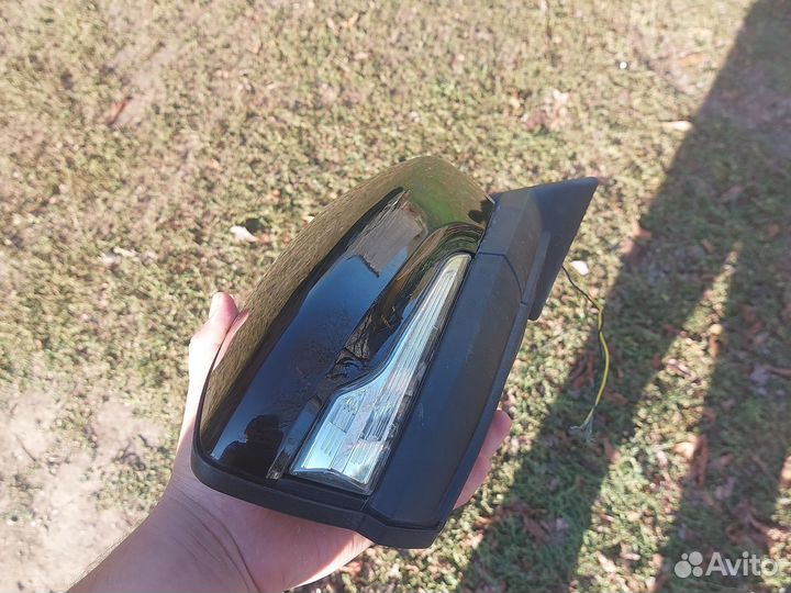 Продам зеркала грантовские на ваз 2107