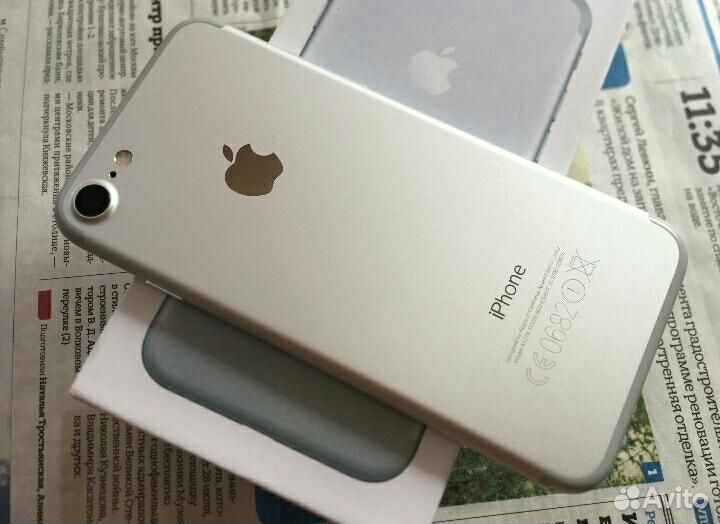 iPhone 7, 32 ГБ