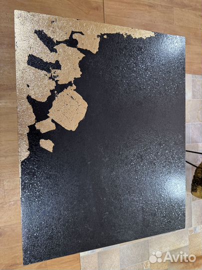 Столик ручной работы