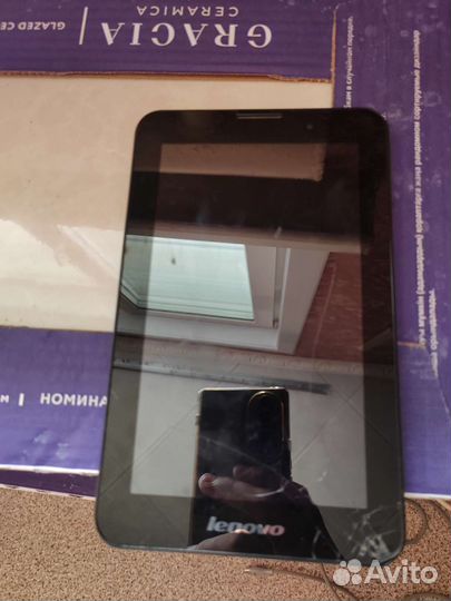 Планшет Lenovo
