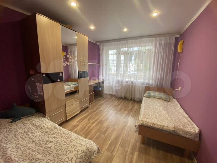 4-к. квартира, 80,5 м², 2/5 эт.